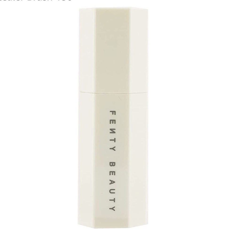 FENTY BEAUTY BY RIHANNA Portable Contour & Concealer Brush 150 - Picture 3 of 9